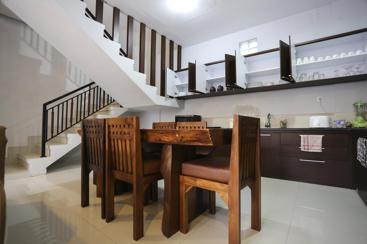 Nyoman Villa Sanur Esterno foto